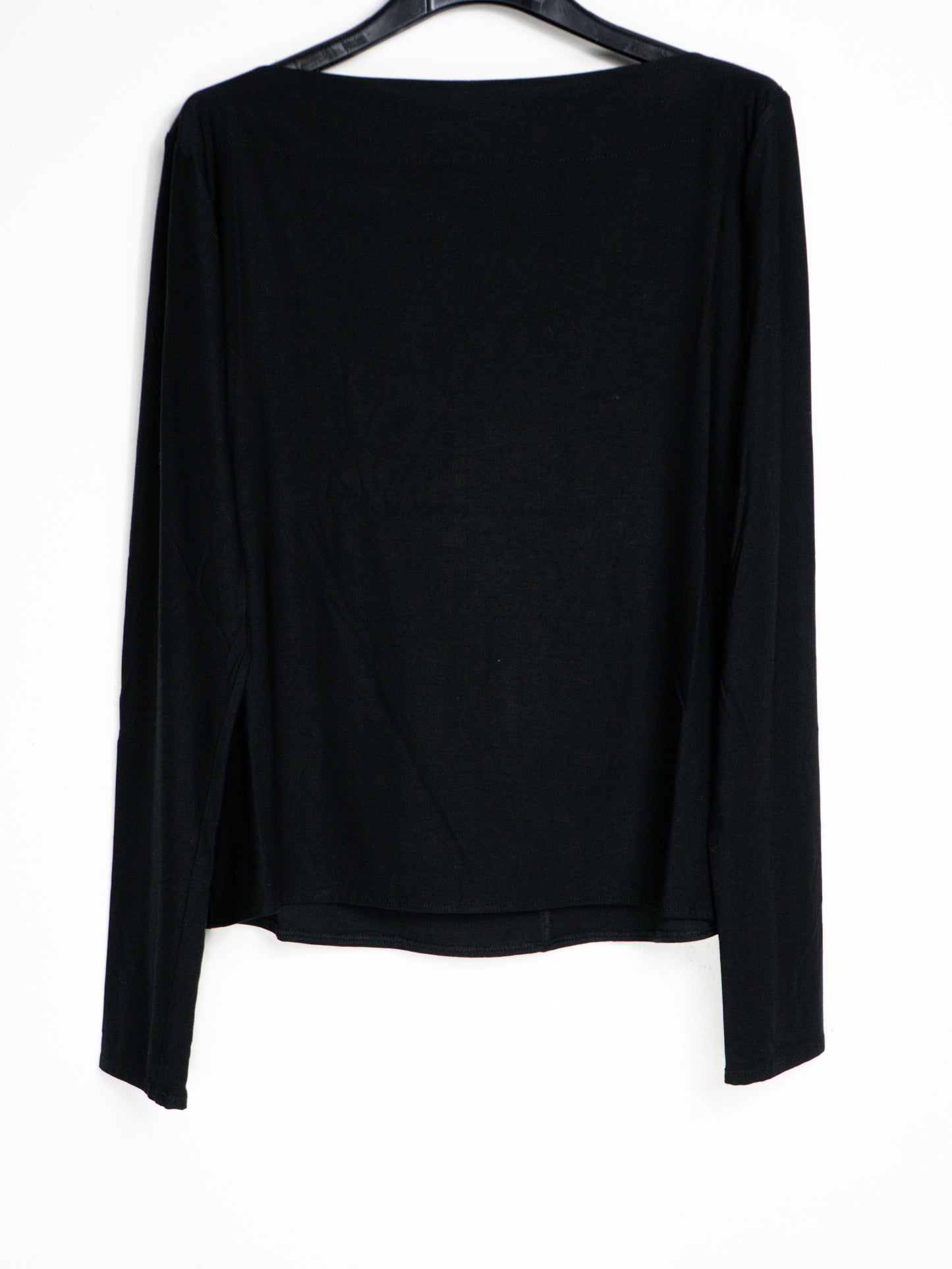 Les filles d’ailleurs tops