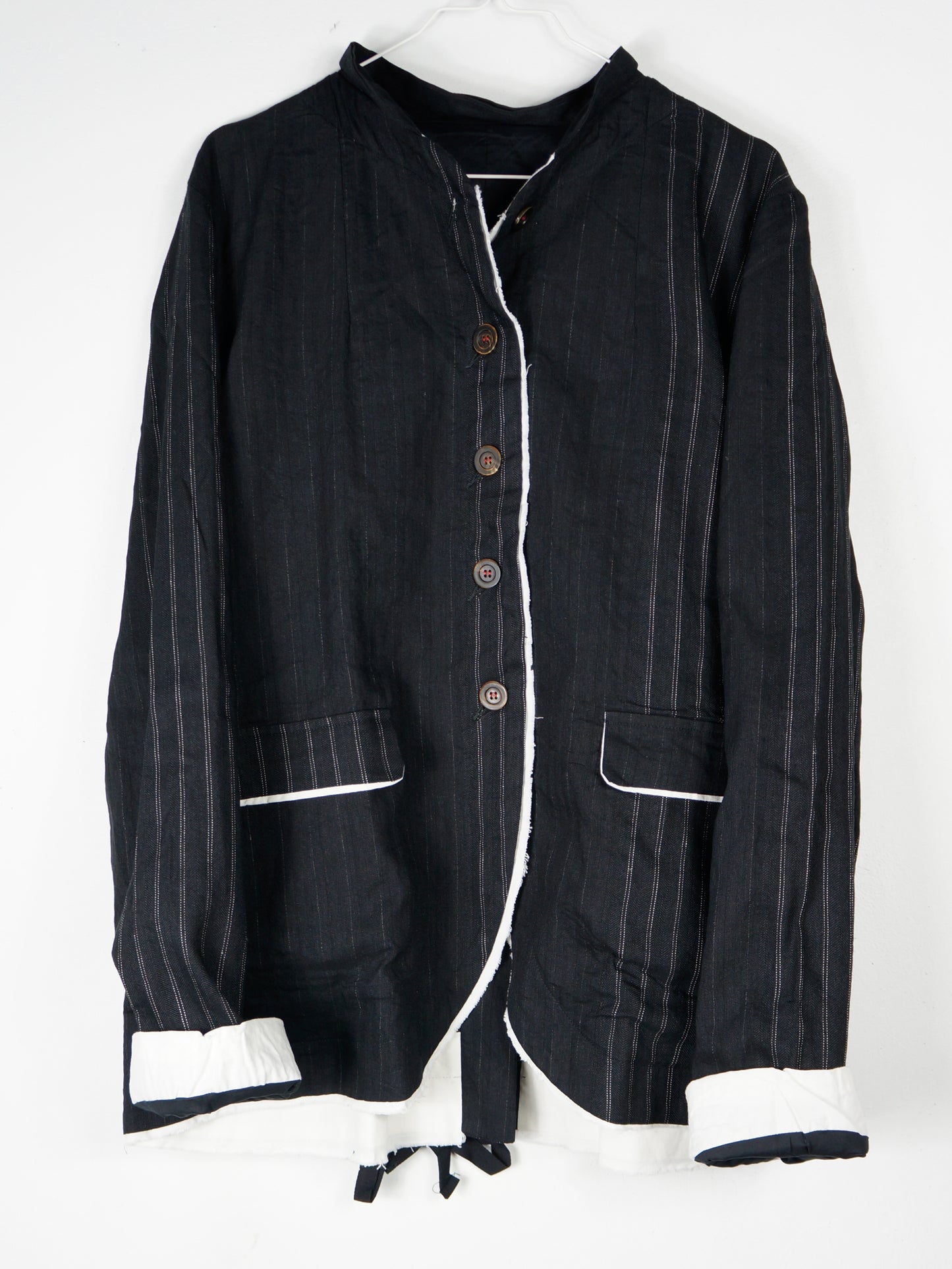 Hannoh Wessel žakete