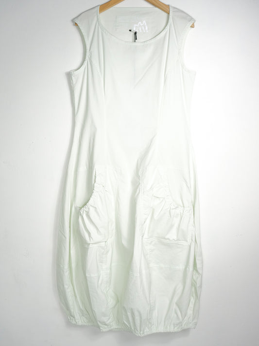 Black Label kleita