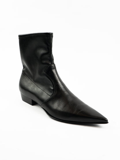 Guglielmo Rotta zābaki