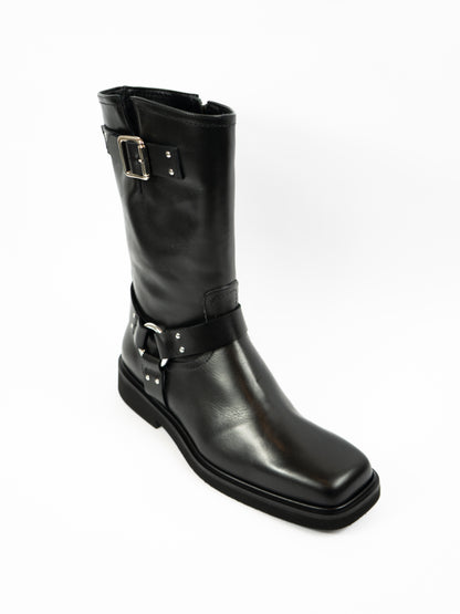 Guglielmo Rotta zābaki