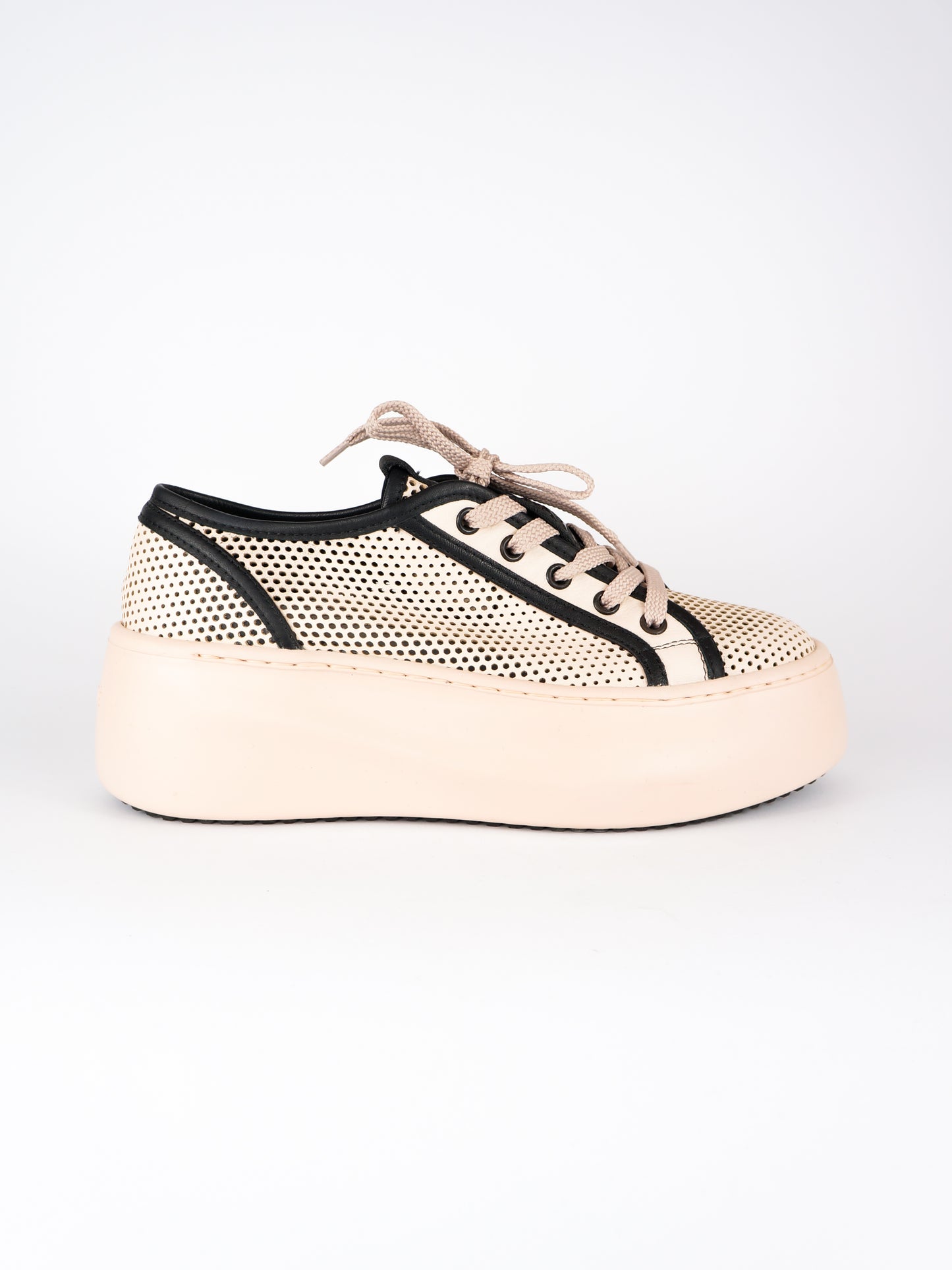 Vic Matie botas