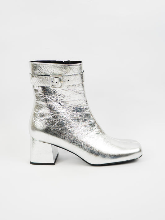 Guglielmo Rotta zābaki