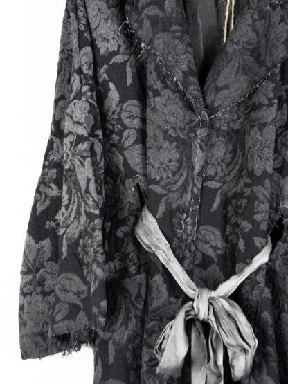 Sanctamuerte mētelis