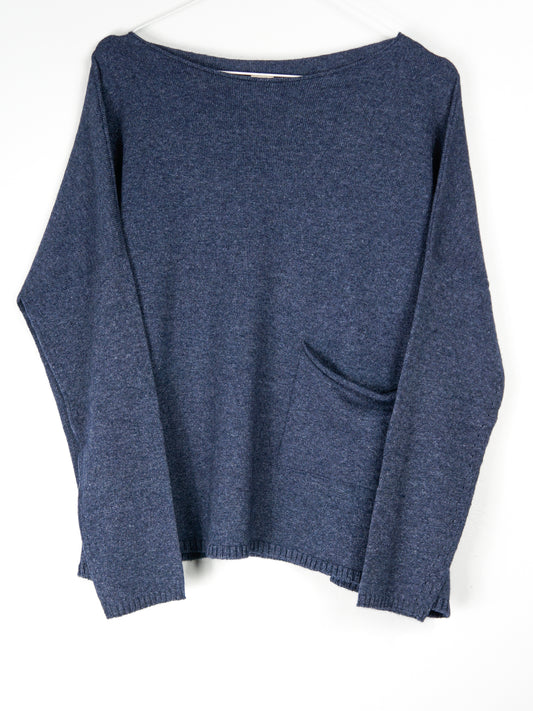 Isabelle Clementini tops