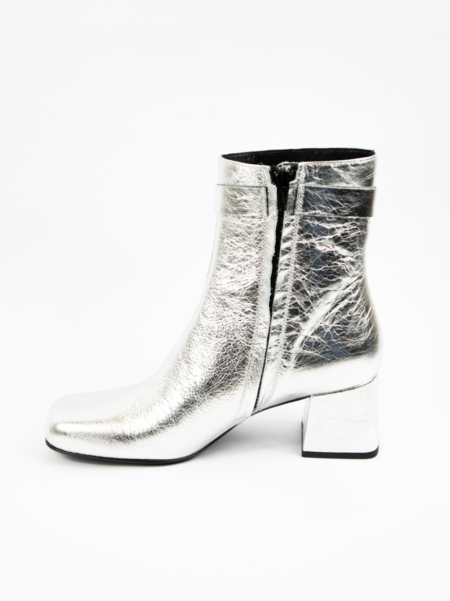 Guglielmo Rotta zābaki