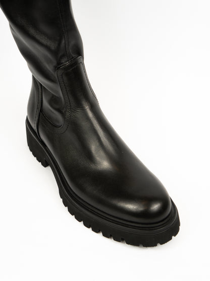 Guglielmo Rotta zābaki